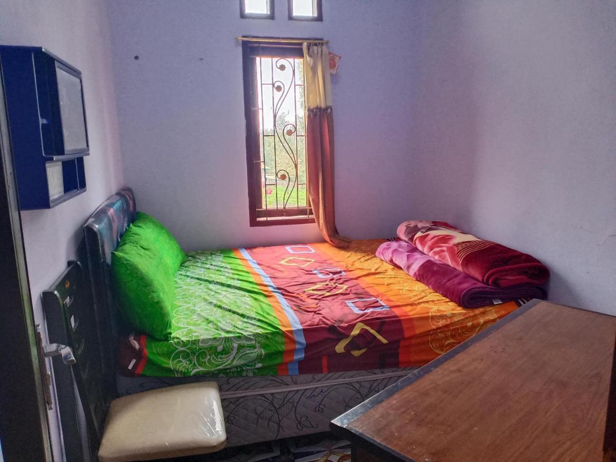 Elen Homestay By Abm Бромо Экстерьер фото